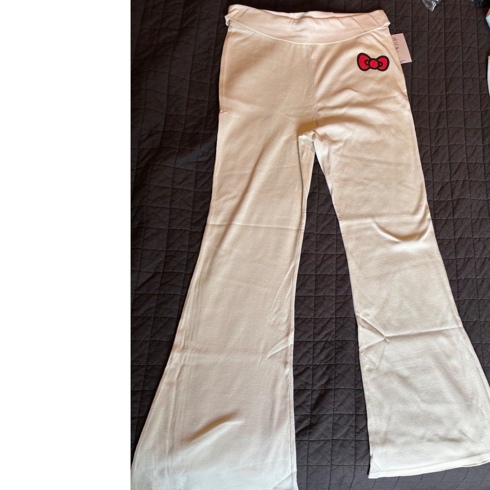 Sanrio Hello Kitty Ribbed Flare Pants Cream Foldover Waist Bell Bottoms NWT 2XL - Picture 2 of 5